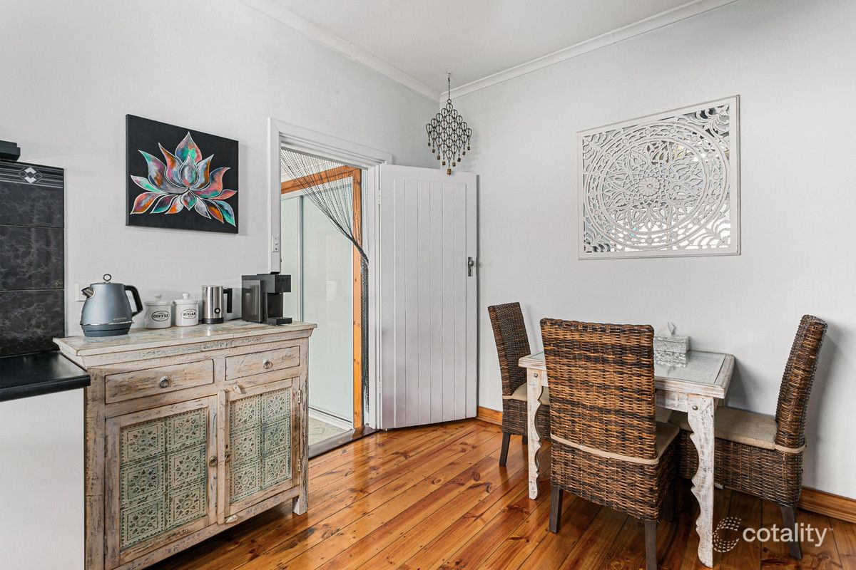 25 Parker Ave, Seaton, SA 5023