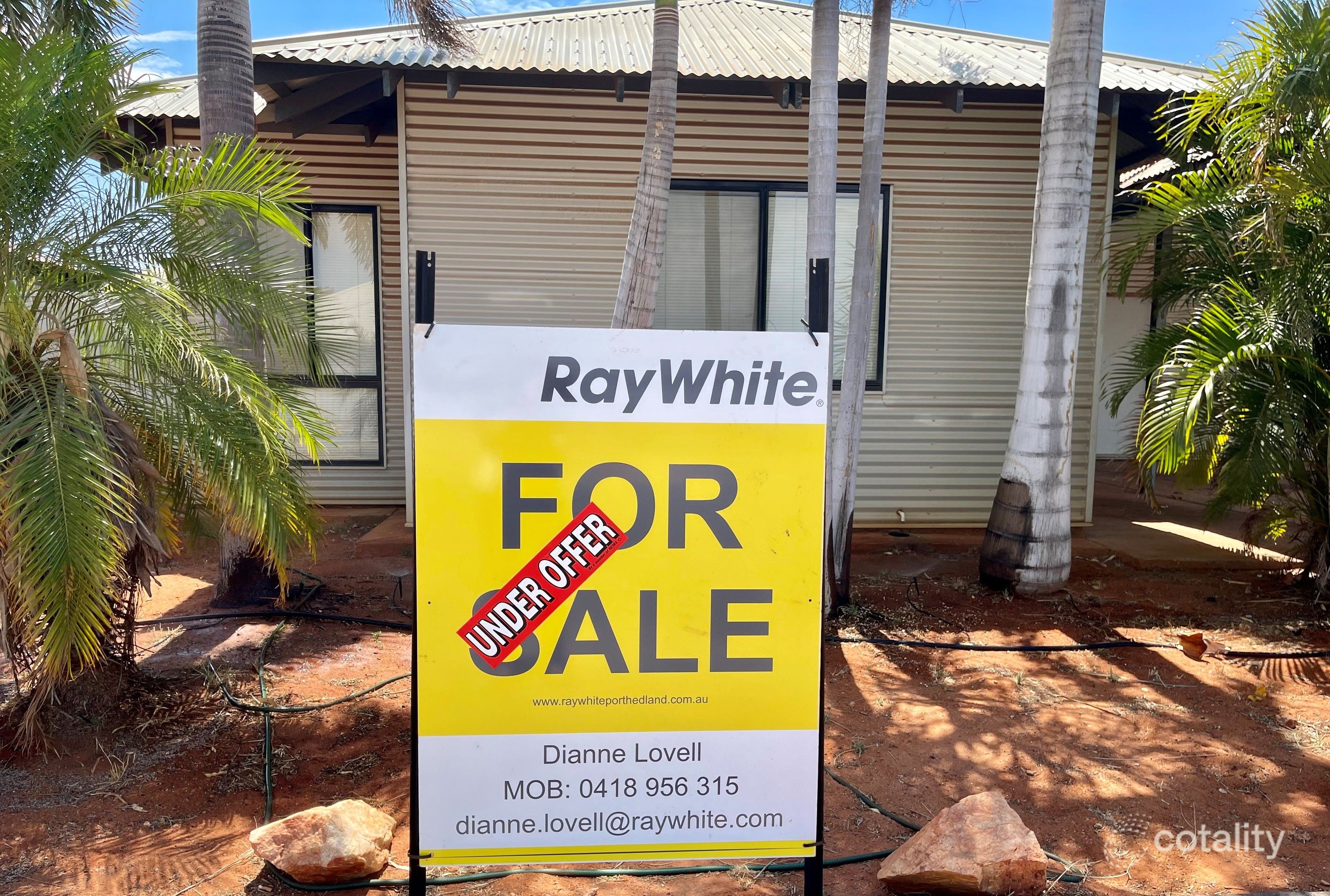 9 Muccan Cl, South Hedland, WA 6722