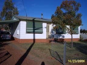 18 River St, Nyngan, NSW 2825