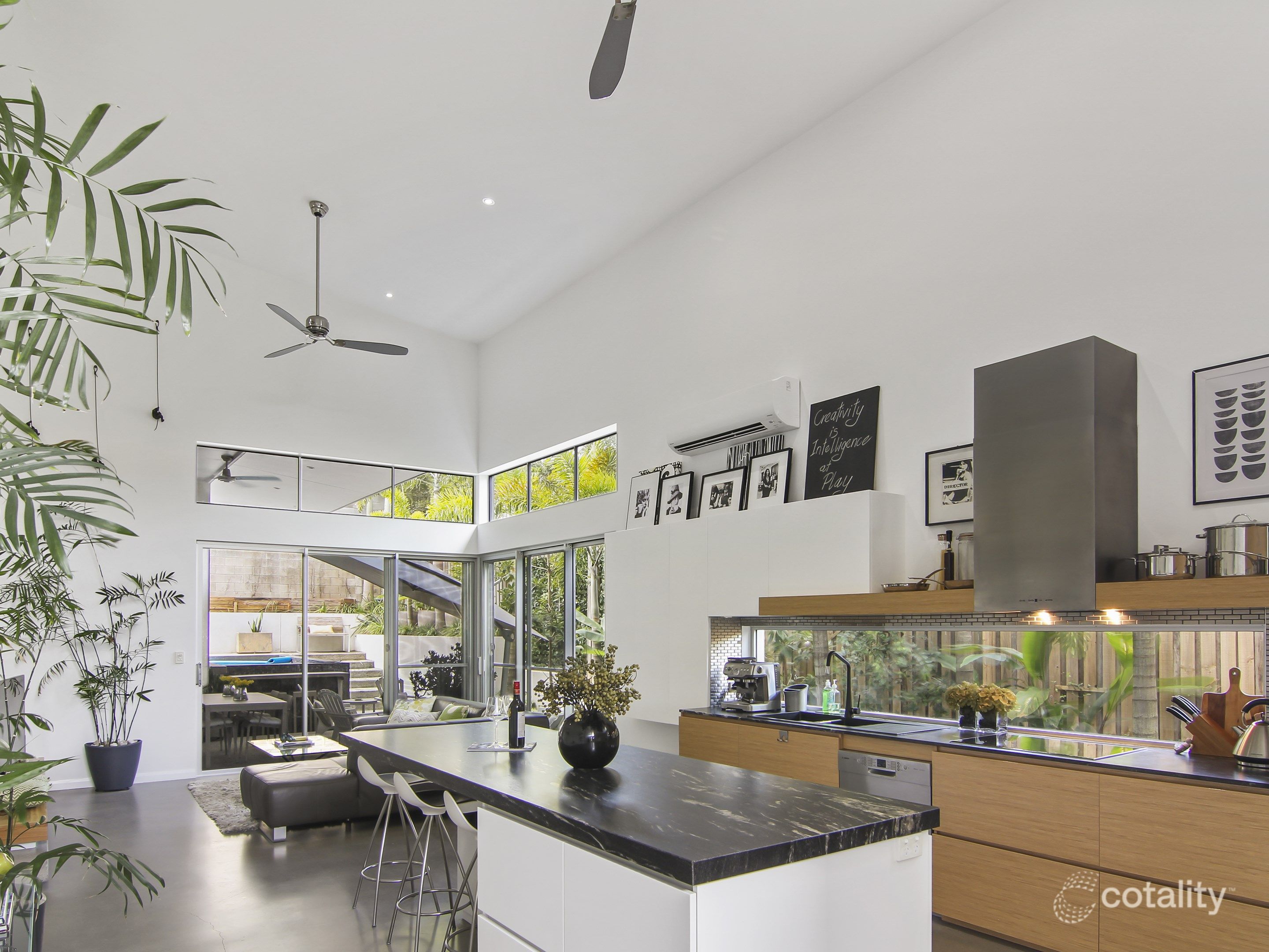 6 Vantage Dr, Yaroomba, QLD 4573