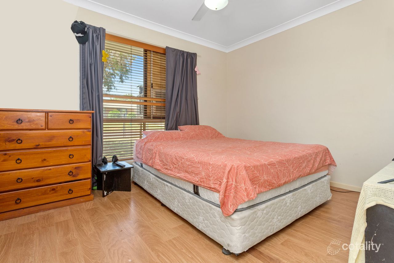 1 Diane Ct, North Booval, QLD 4304