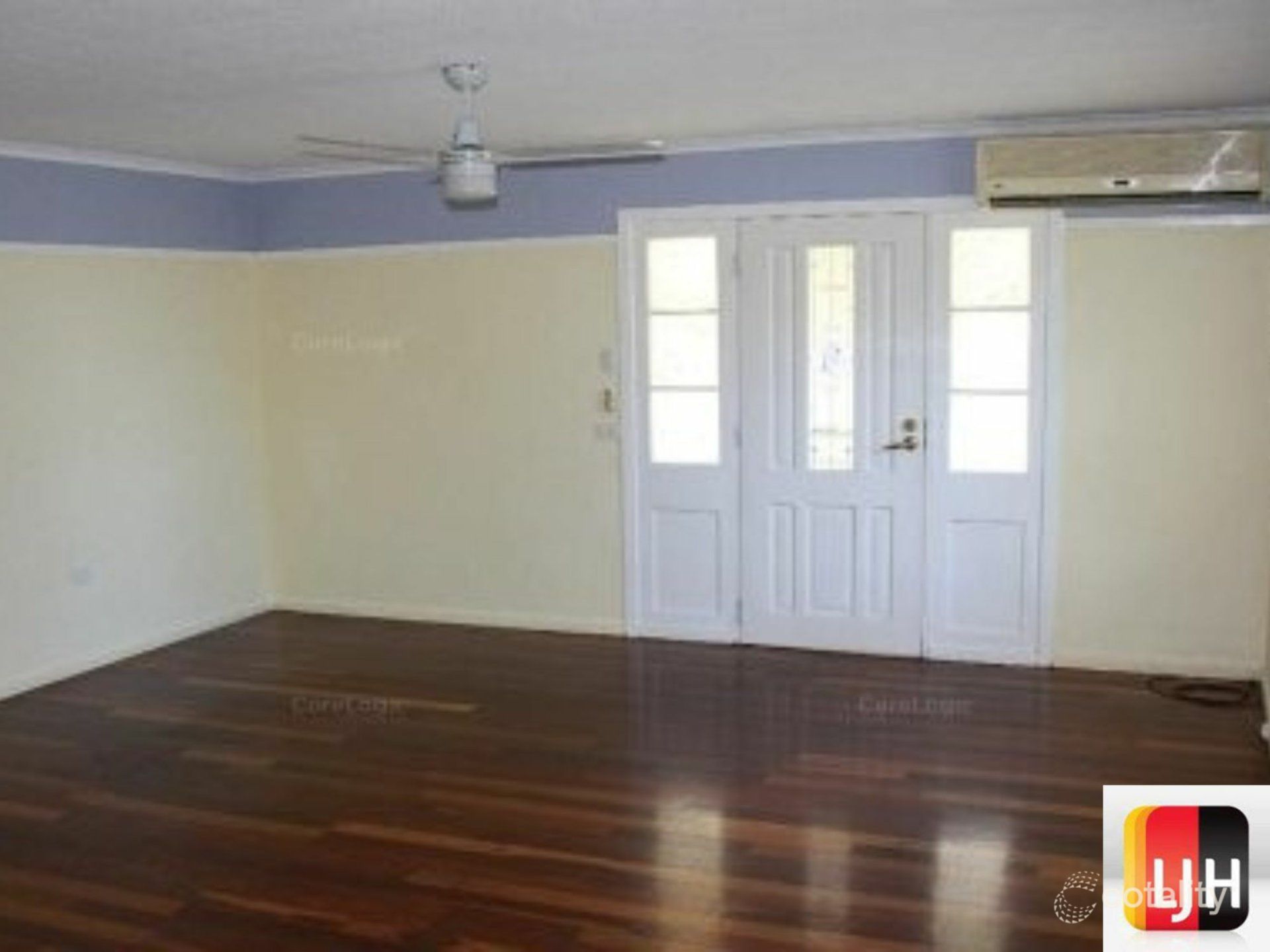 8 Marina Ave, Boyne Island, QLD 4680