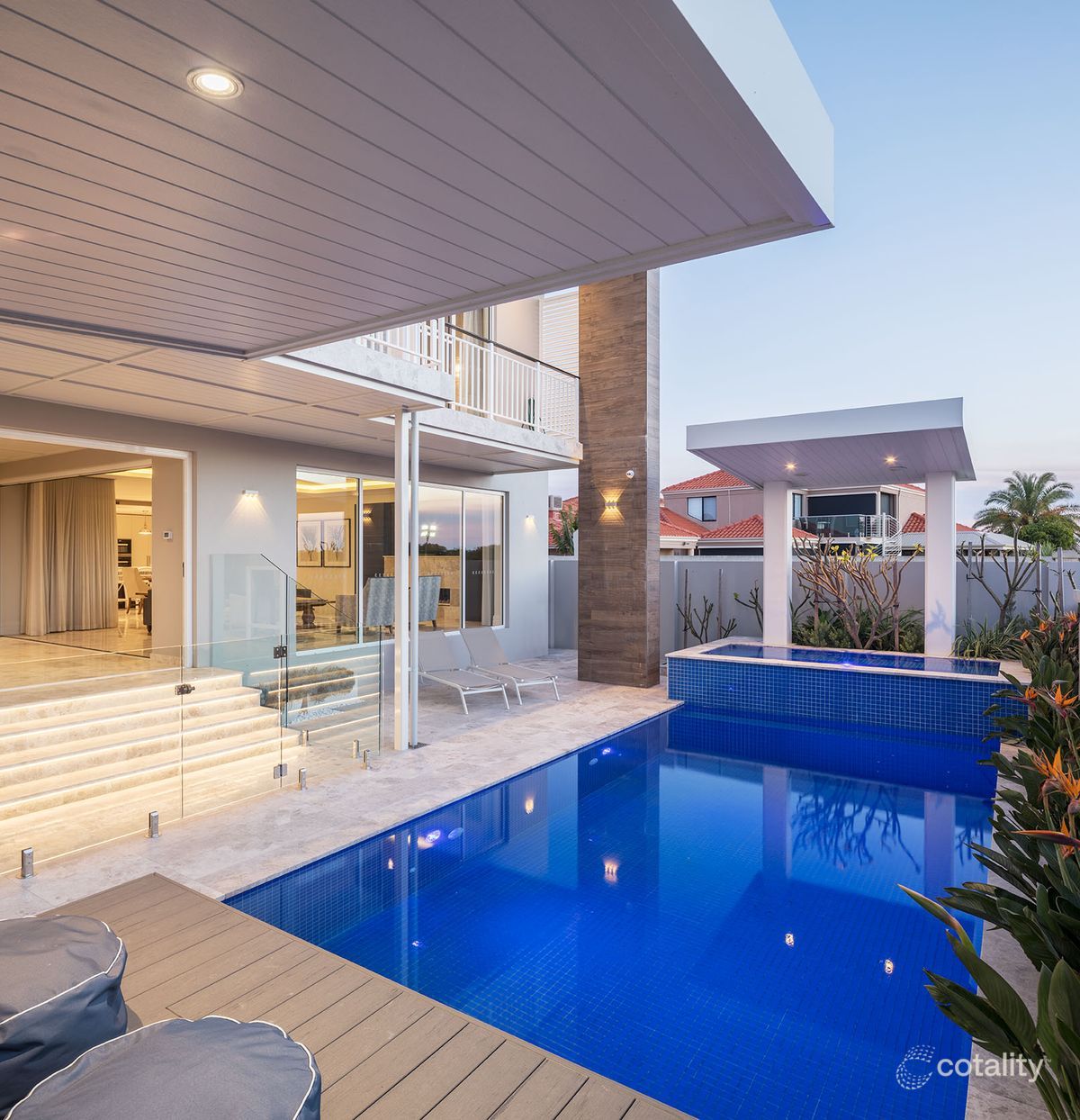 21 Maroubra Vsta, Hillarys, WA 6025