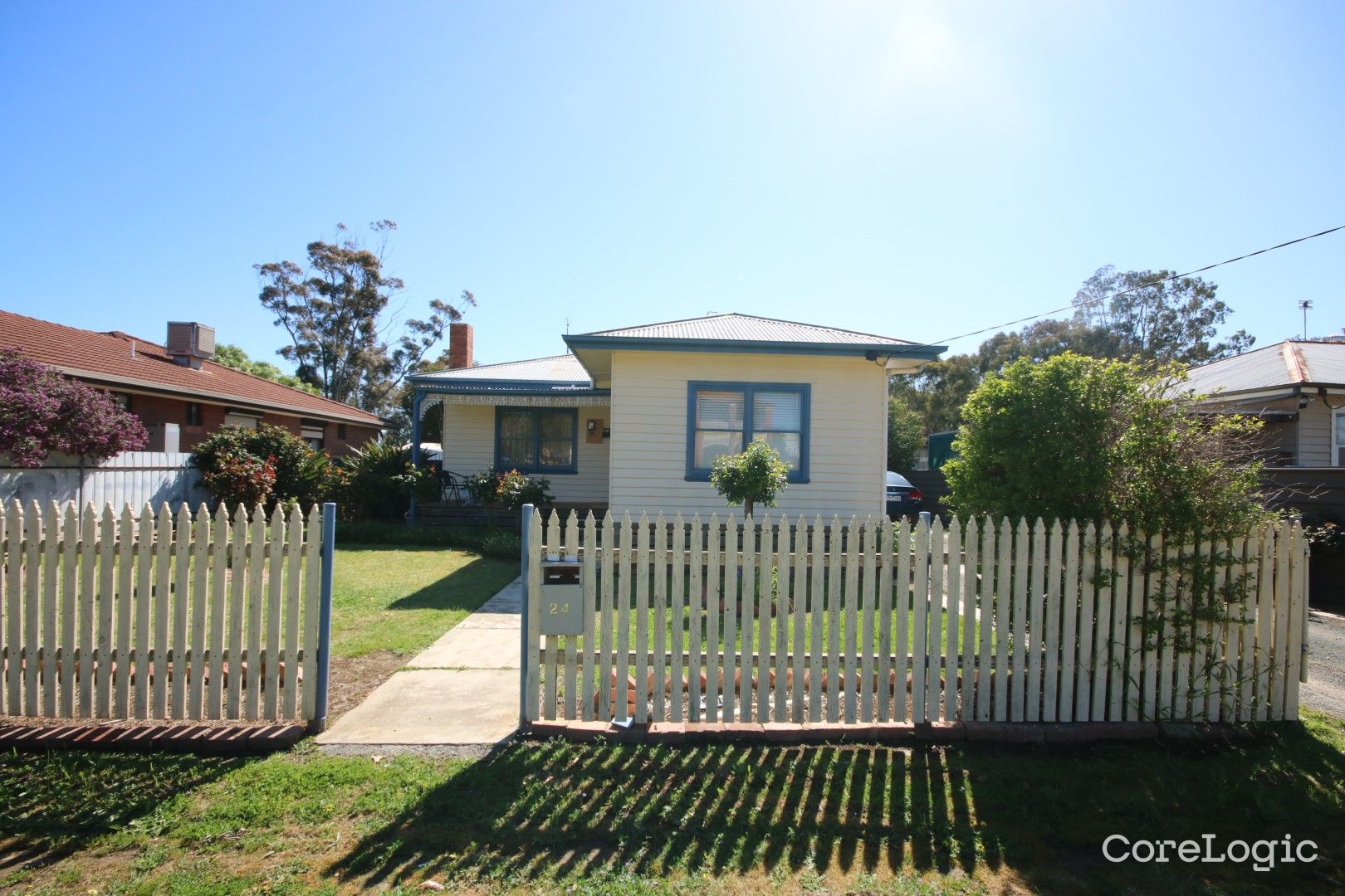 24 Fraser St, Rochester, VIC 3561