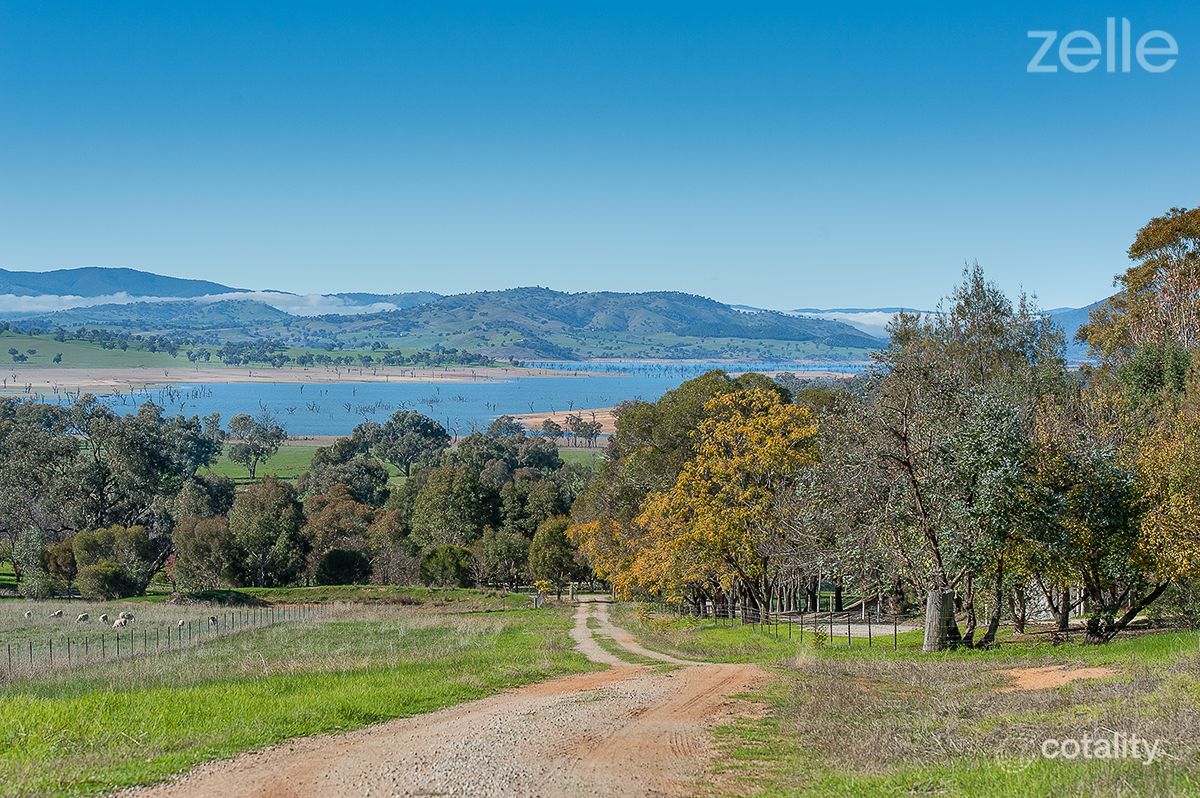 991 Table Top Rd, Table Top, NSW 2640