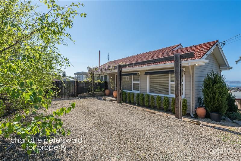 6 Dewrang Pl, Mount Stuart, TAS 7000