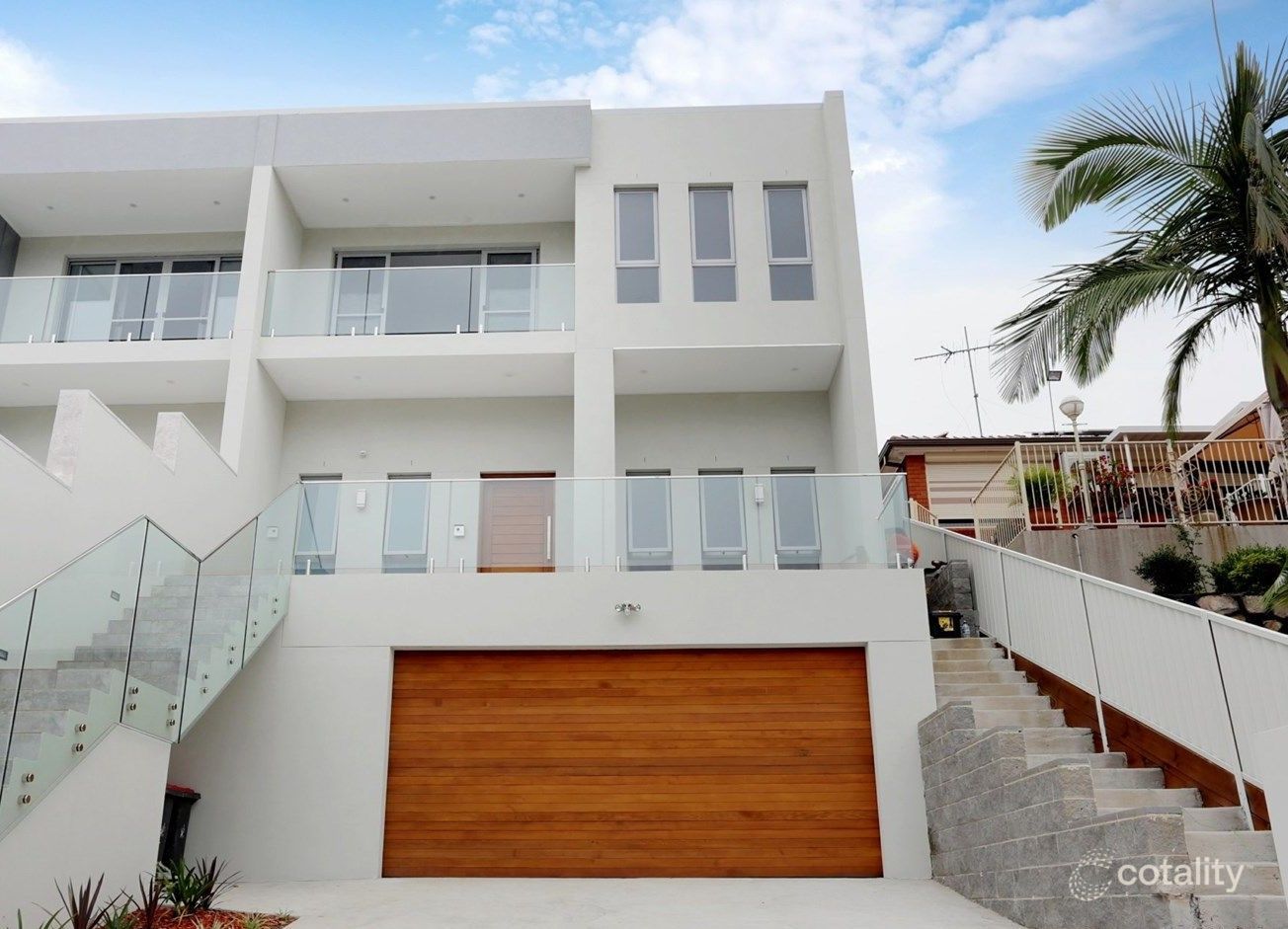 31a Caroline Cres, Georges Hall, NSW 2198