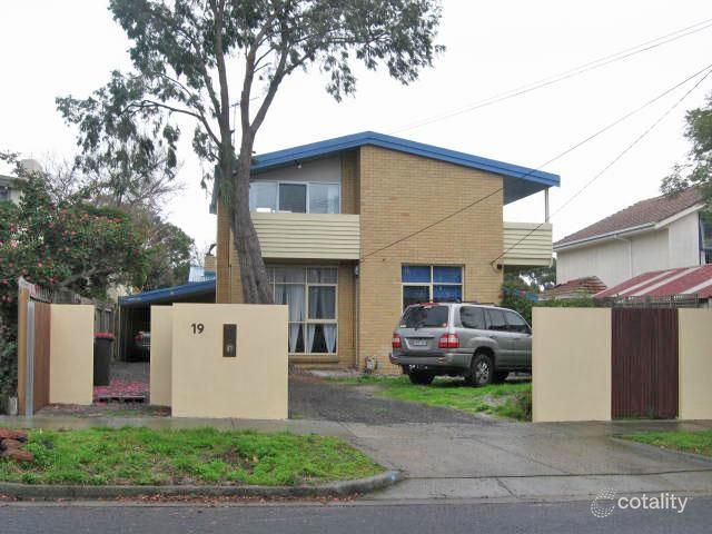 19 Coreen Ave, Beaumaris, VIC 3193