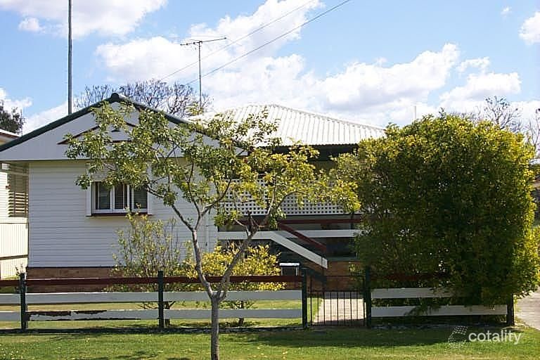 10 Cheviot St, Grange, QLD 4051