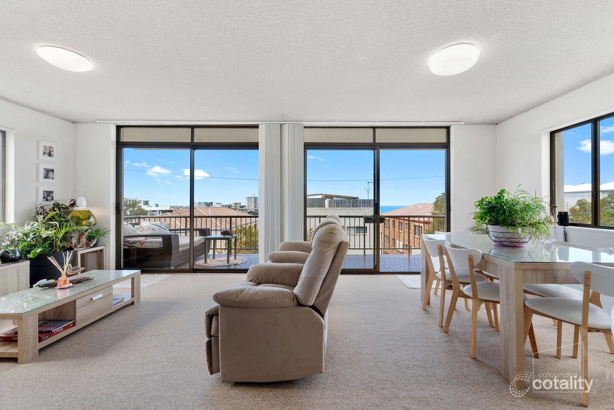 4/7 Upper Gay Tce, Kings Beach, QLD 4551