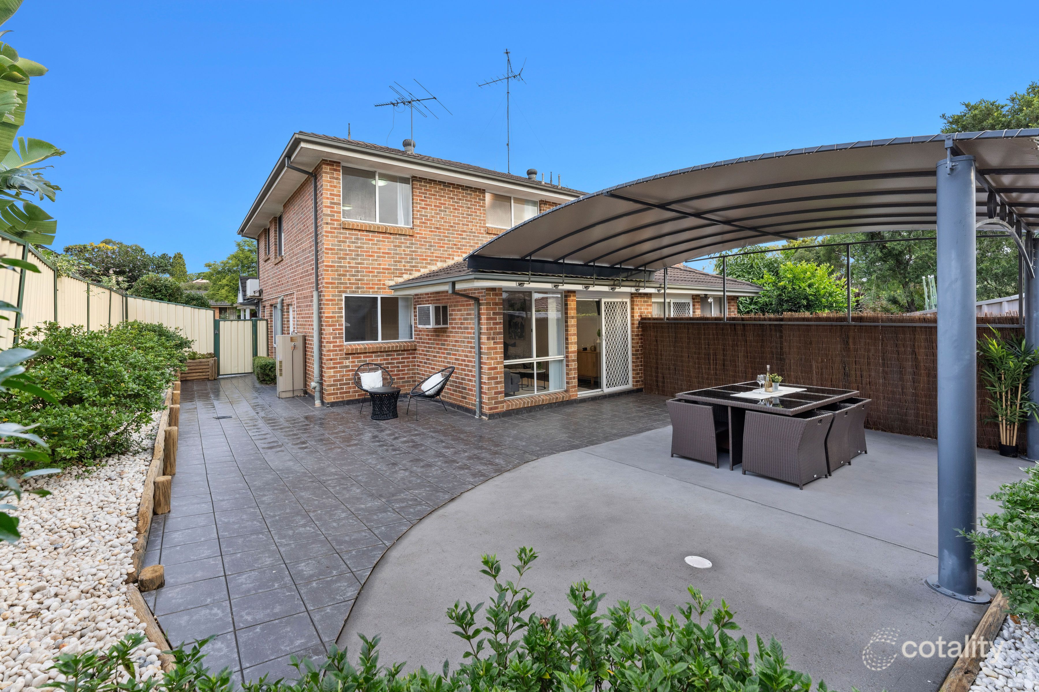 2/19 Francesco Cres, Bella Vista, NSW 2153