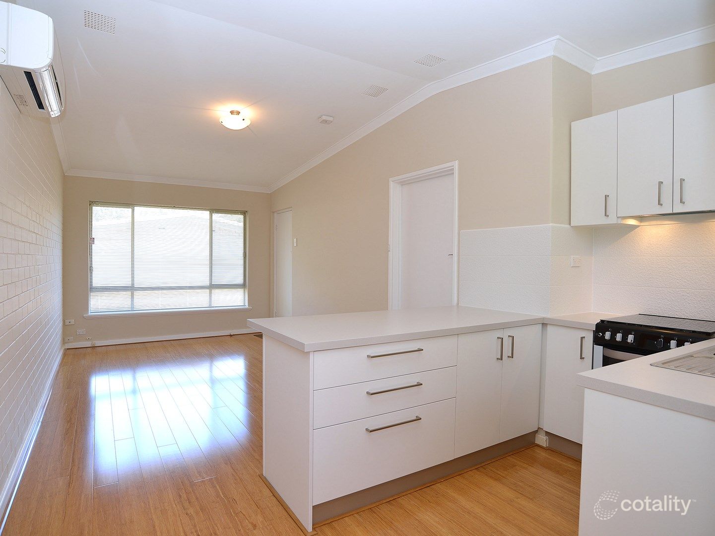 12/9 Jersey St, Jolimont, WA 6014