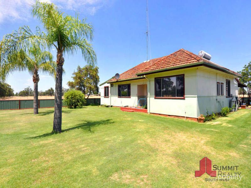 294 Eckersley Rd, Yarloop, WA 6218