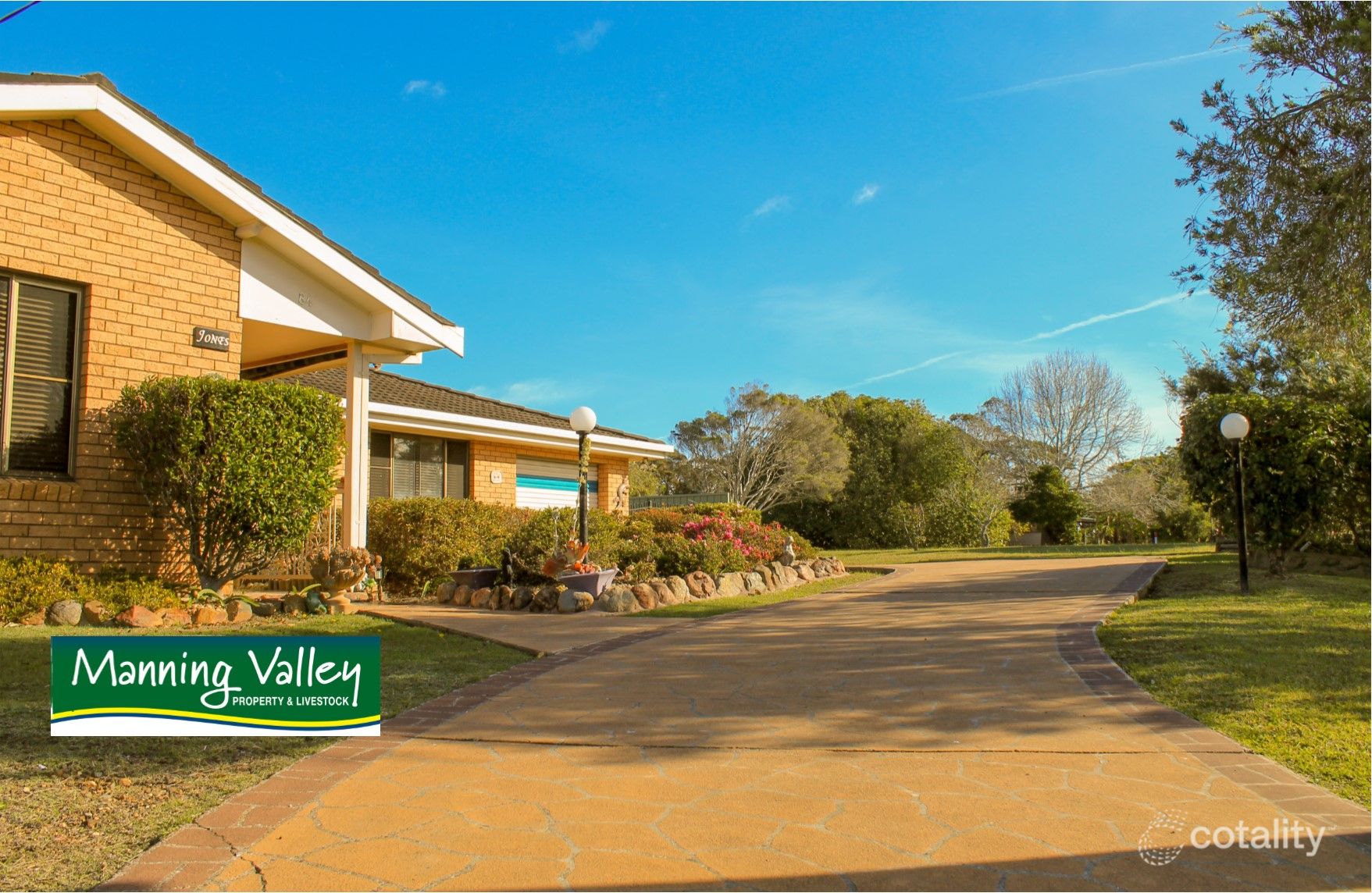 84 Old Bar Rd, Old Bar, NSW 2430