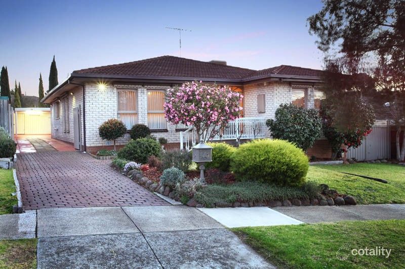 4 Woodleigh Pl, Gladstone Park, VIC 3043
