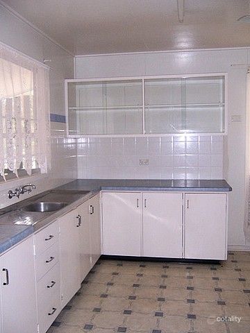 160 Mills Ave, Moranbah, QLD 4744