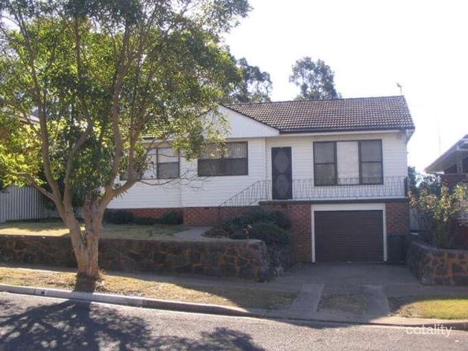 3 Arthur St, Rutherford, NSW 2320