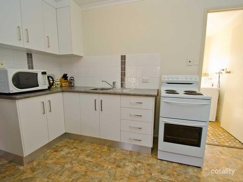 1/61 Cortes Dr, Thabeban, QLD 4670