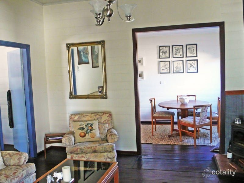 16 Bertie St, Guildford, WA 6055