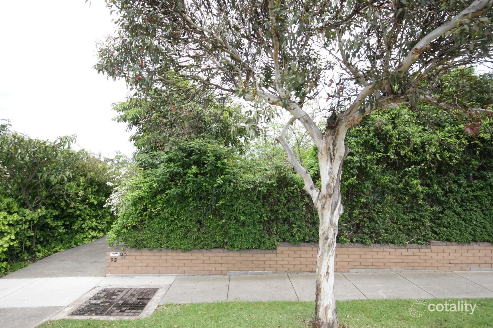 92 Ballarat Rd, Hamlyn Heights, VIC 3215