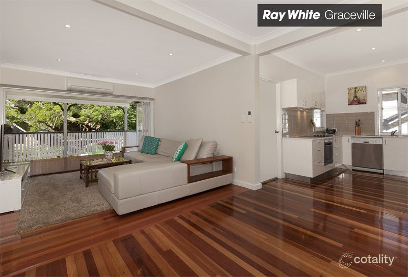26 Coleman St, Graceville, QLD 4075