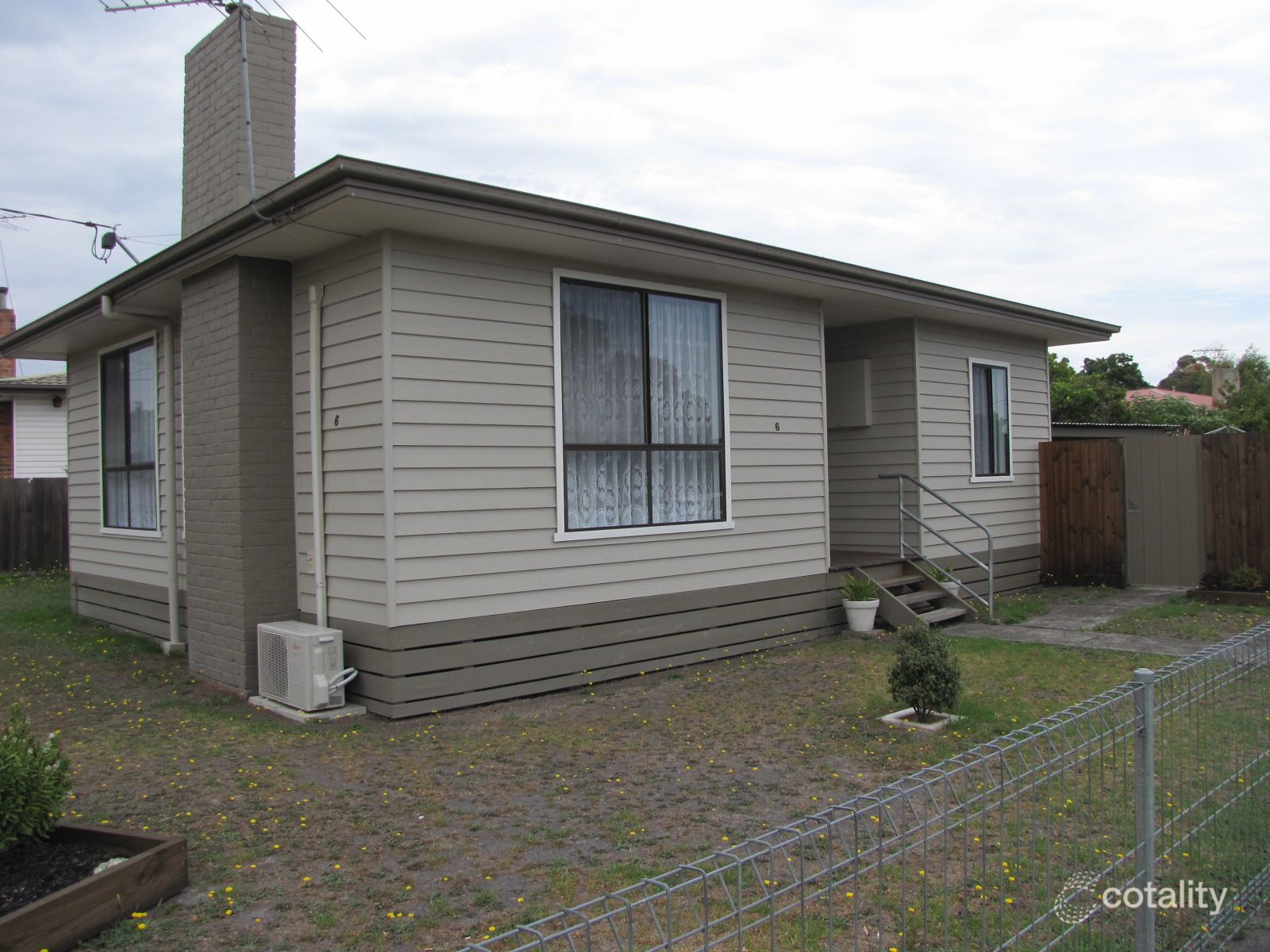 6 Truscott Rd, Moe, VIC 3825