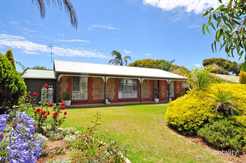 8 Alma Pl, Middleton, SA 5213