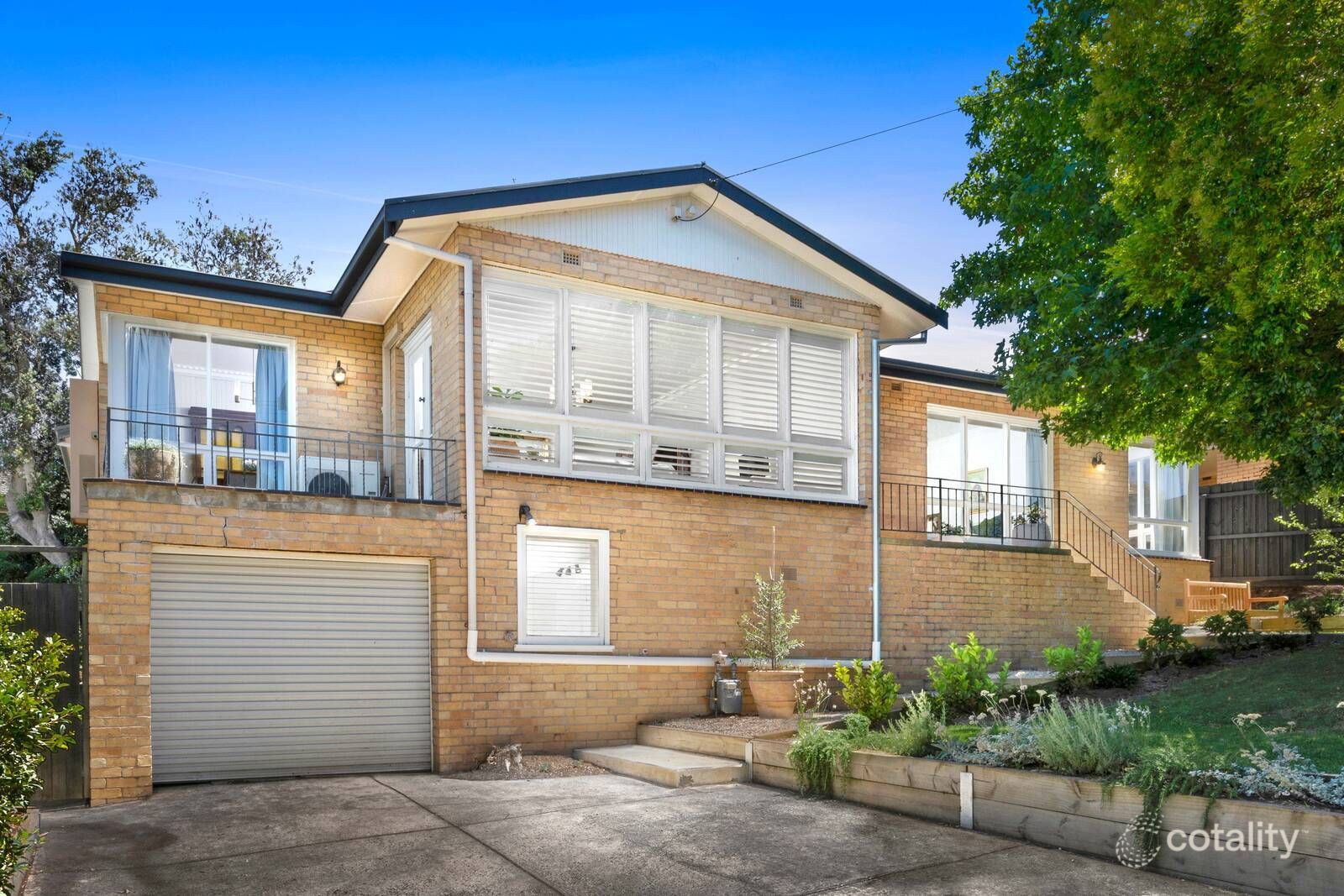 8 Edgecombe St, Hamlyn Heights, VIC 3215