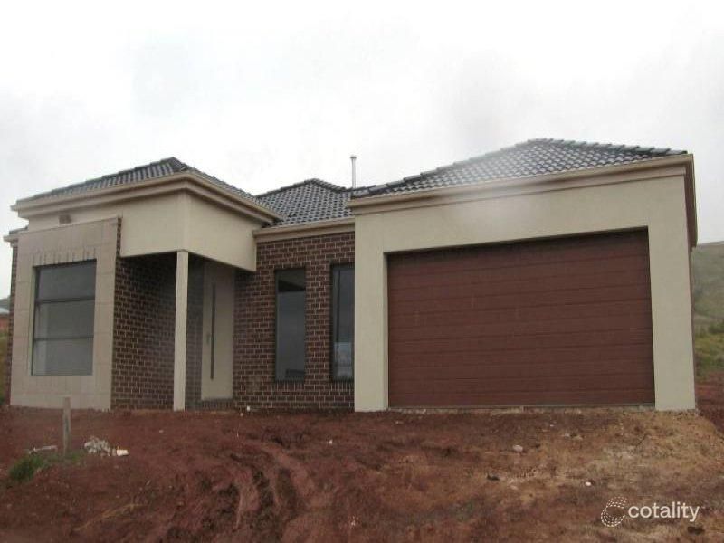 24 Ramsay Cres, Darley, VIC 3340