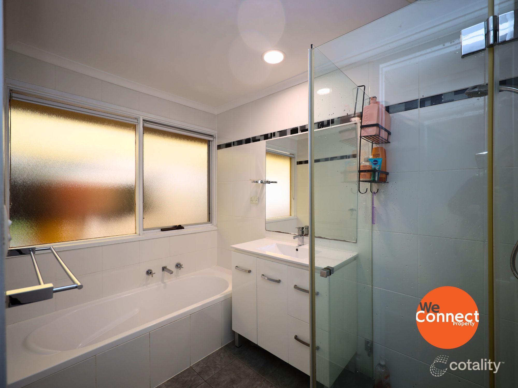 4 Leonore Cl, Reynella East, SA 5161