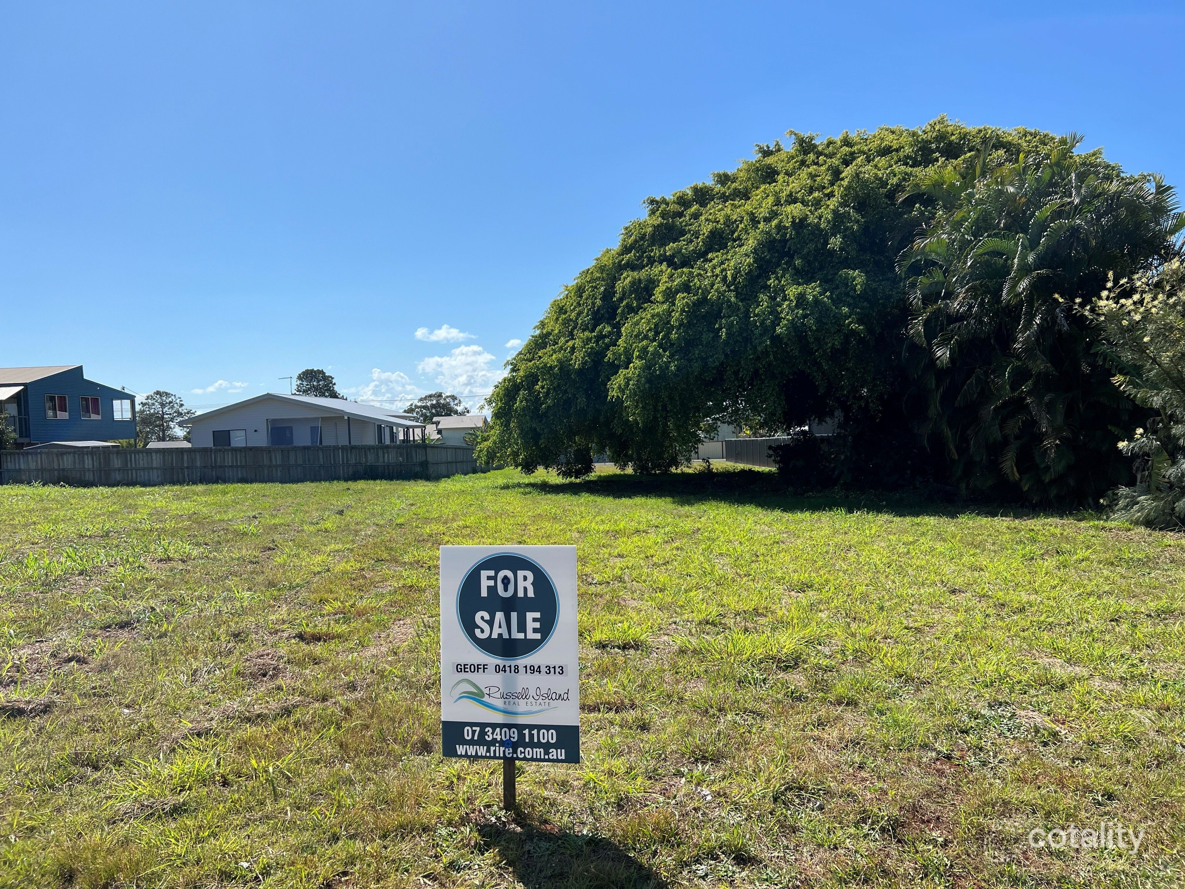 7 Highland St, Russell Island, QLD 4184