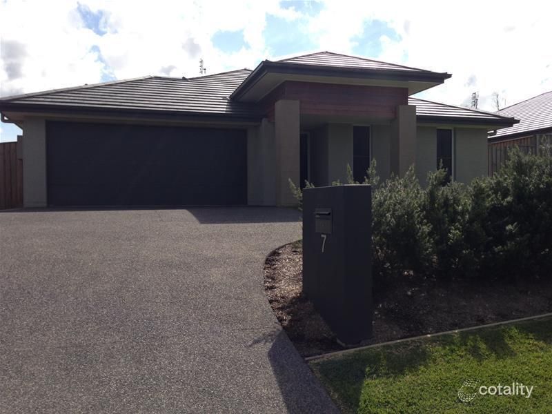 7 Sunningdale Cct, Medowie, NSW 2318