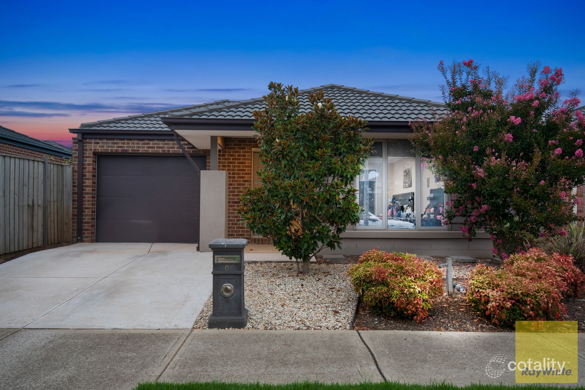 6 Bolcarra Gr, Truganina, VIC 3029