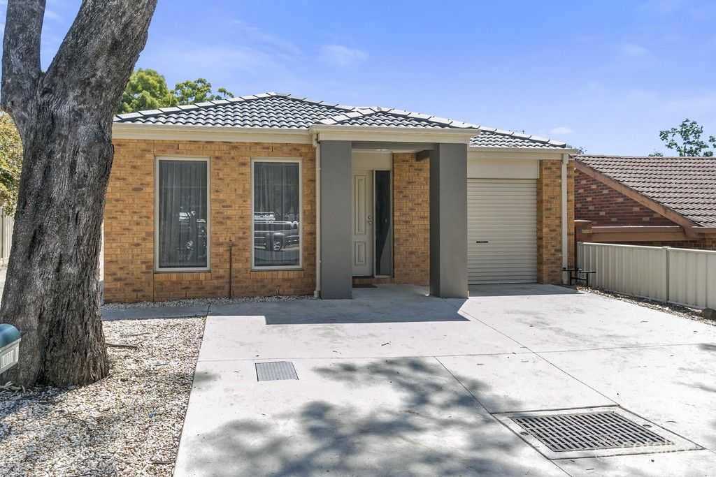 1/8 Sharon St, Flora Hill, VIC 3550