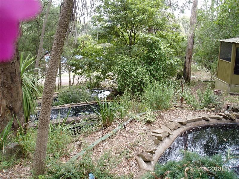 20 Mabel Cres, Mount Macedon, VIC 3441