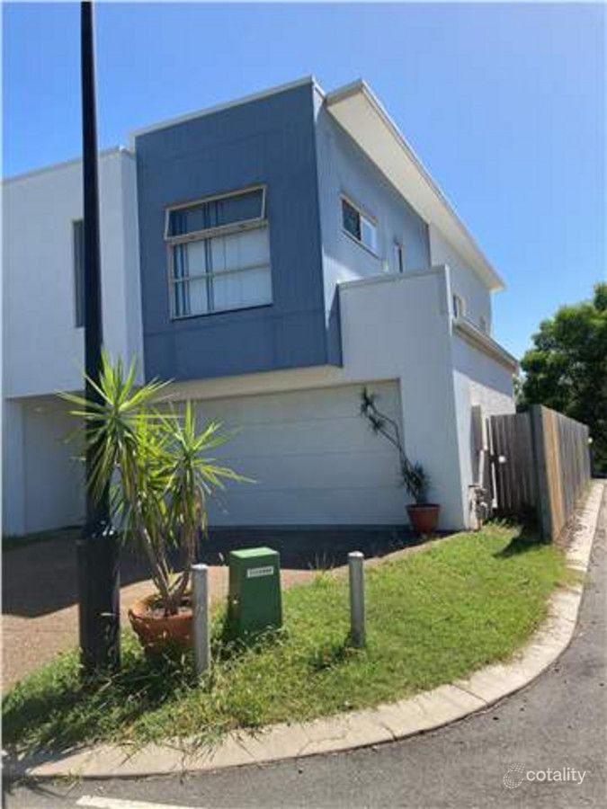 74 Synergy Dr, Coomera, QLD 4209