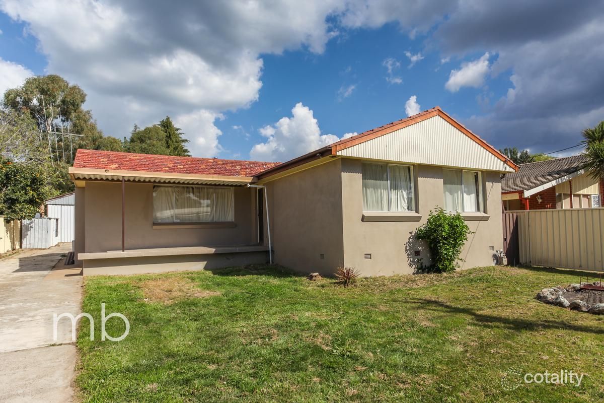 17 Barrett St, Orange, NSW 2800