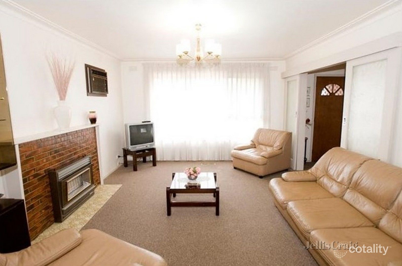 13 Chancellor Rd, Airport West, VIC 3042