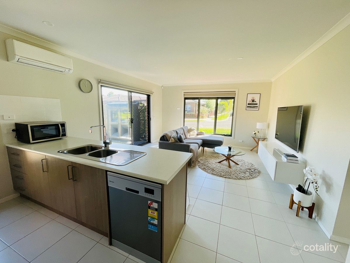 7 Malcolm Walk, Epping, VIC 3076