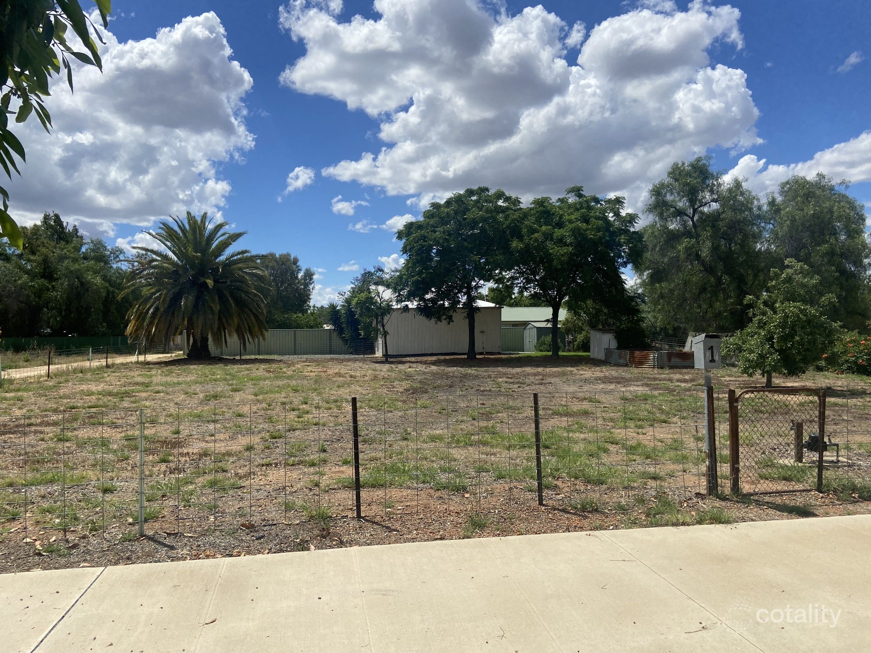 1 Osborne St, Urana, NSW 2645