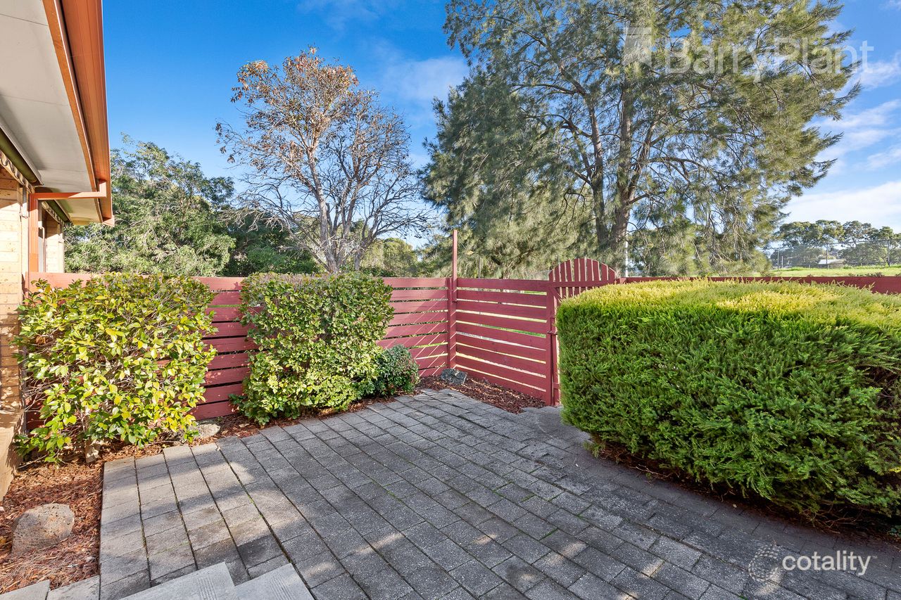 2/25 Main St, Pascoe Vale, VIC 3044