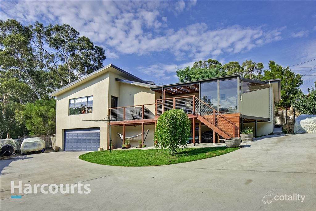 24 Banawarra Rd, Geilston Bay, TAS 7015