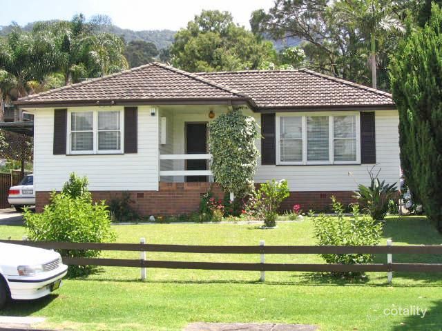 24 Frost Pde, Balgownie, NSW 2519