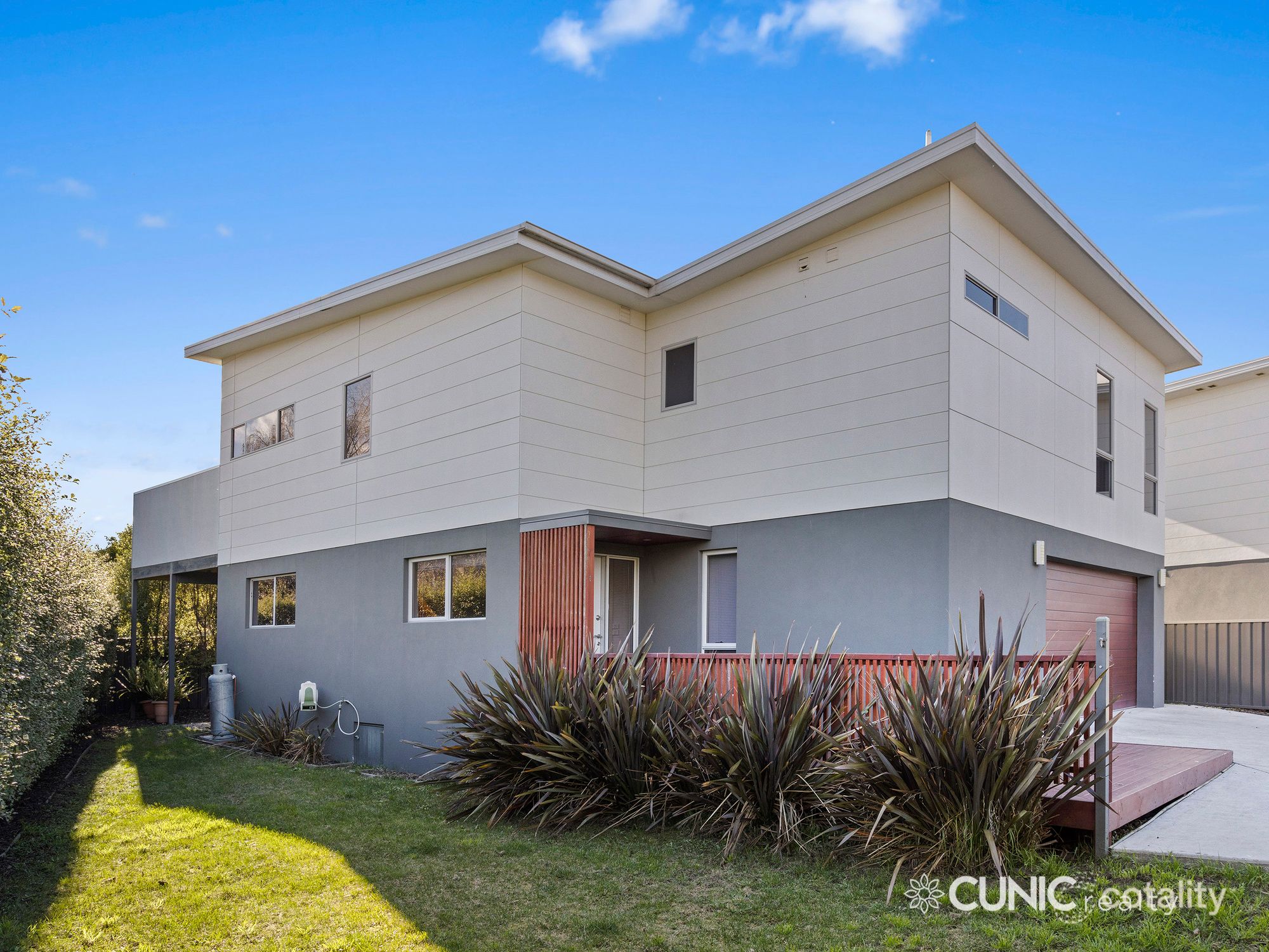 1/28 Wells Pde, Blackmans Bay, TAS 7052
