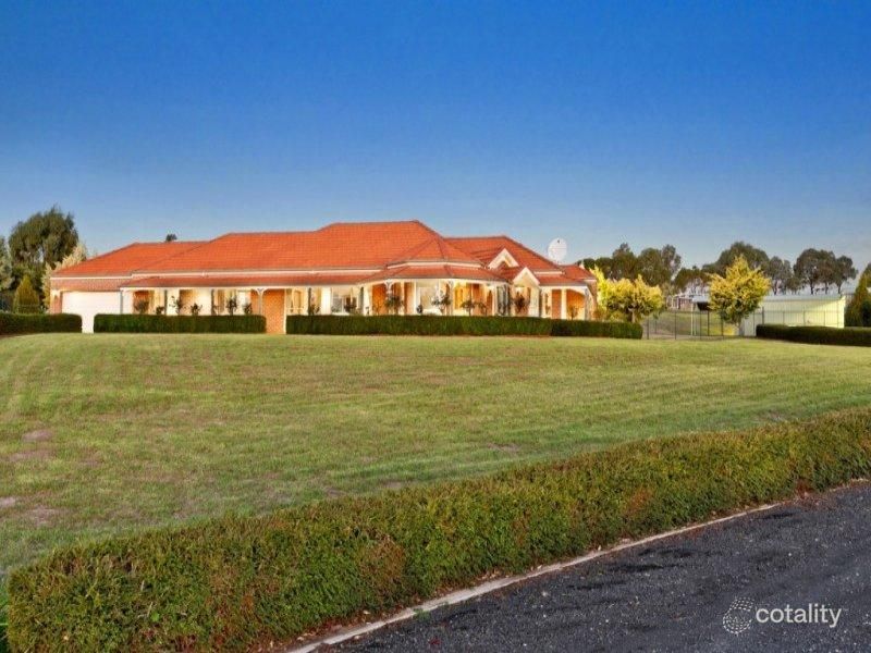 7 Nazek Ct, Whiteheads Creek, VIC 3660