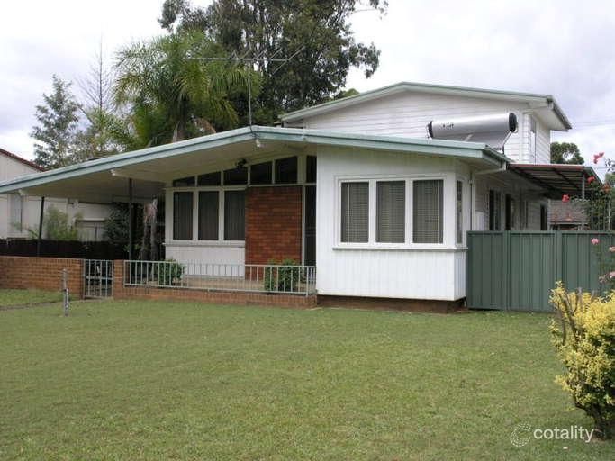22 Hermitage Cres, Cartwright, NSW 2168