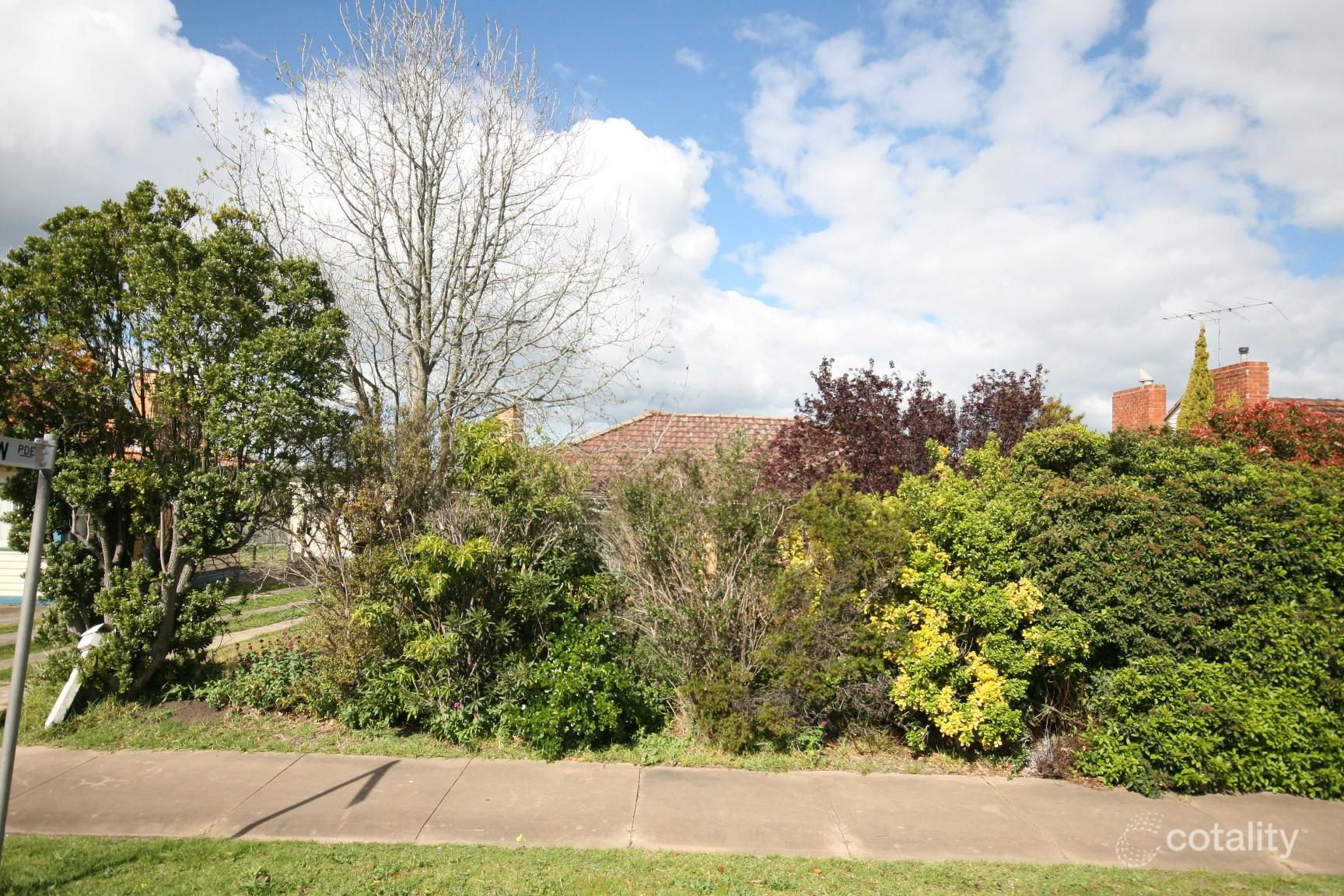 5 Hamlyn Ave, Hamlyn Heights, VIC 3215