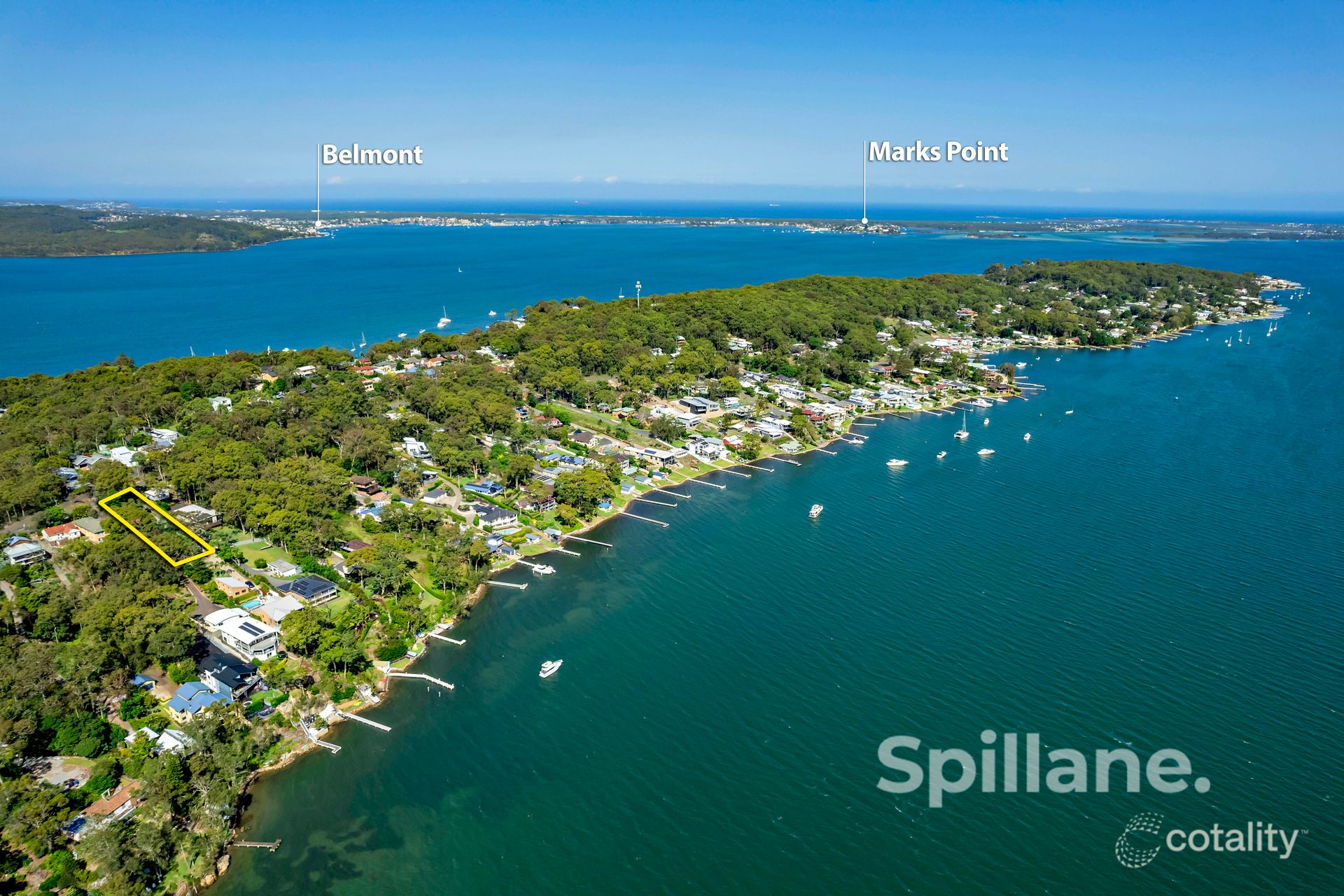 19 Coal Point Rd, Coal Point, NSW 2283