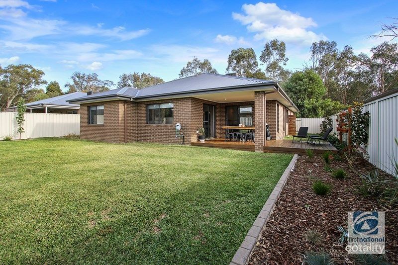 5 Mccubbins Lane, Baranduda, VIC 3691