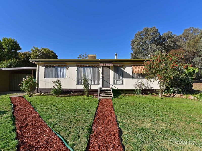 44 Watson St, Murchison, VIC 3610